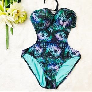 Wet Seal one Piece Swimwear Size XL